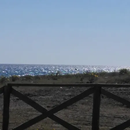 Holiday home Casa Vacanze Tropical Ciro Marina